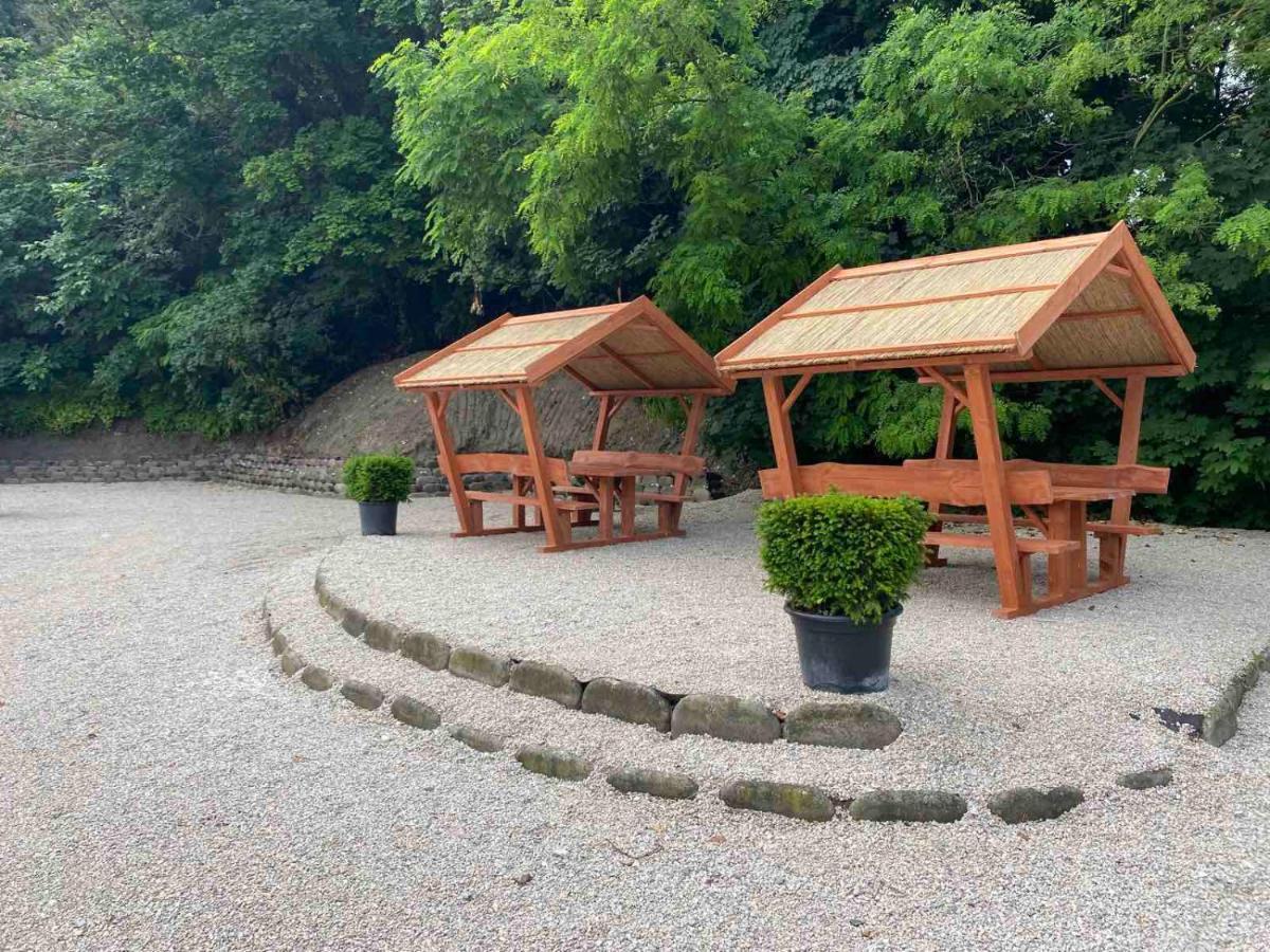 Kinizsi Udvar Apartmanház Balatonboglár Dış mekan fotoğraf