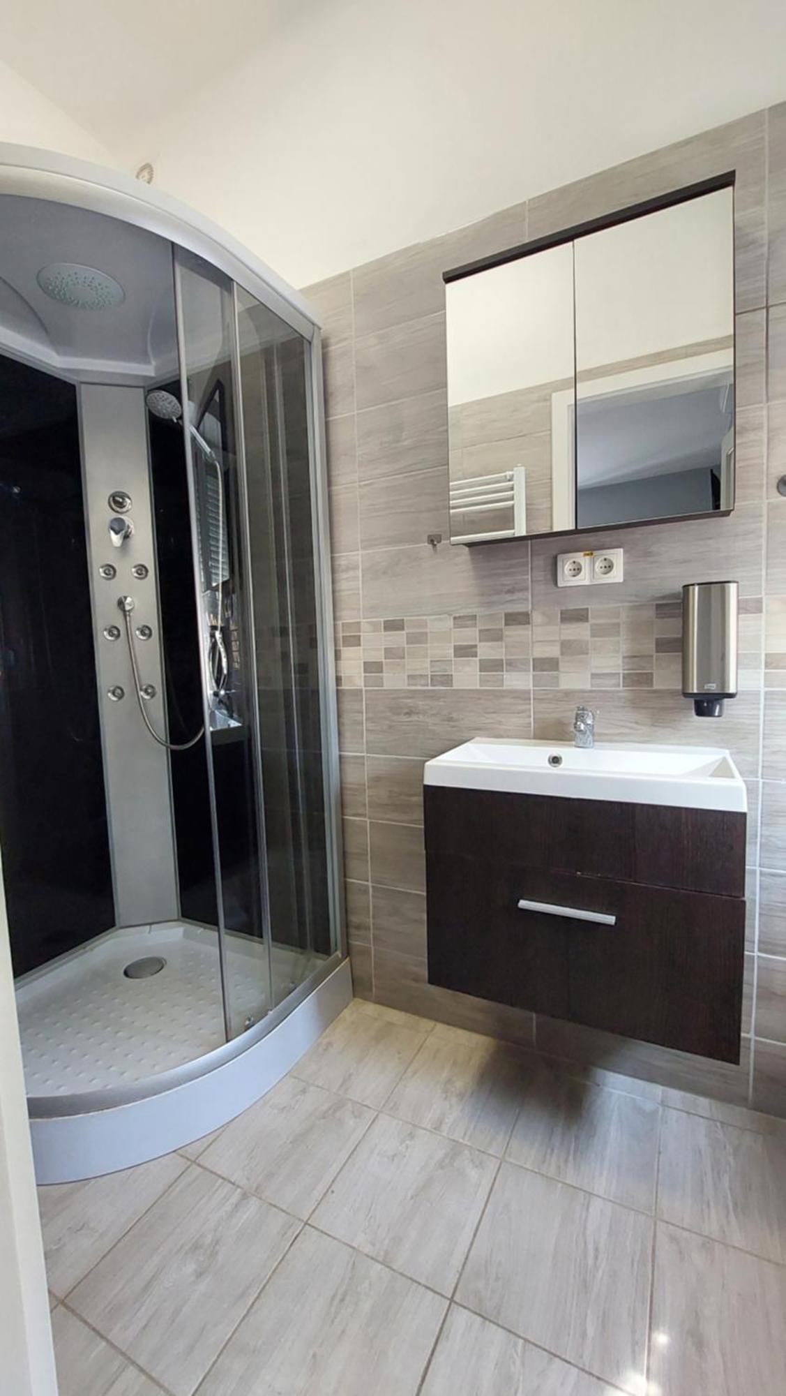 Kinizsi Udvar Apartmanház Balatonboglár Dış mekan fotoğraf