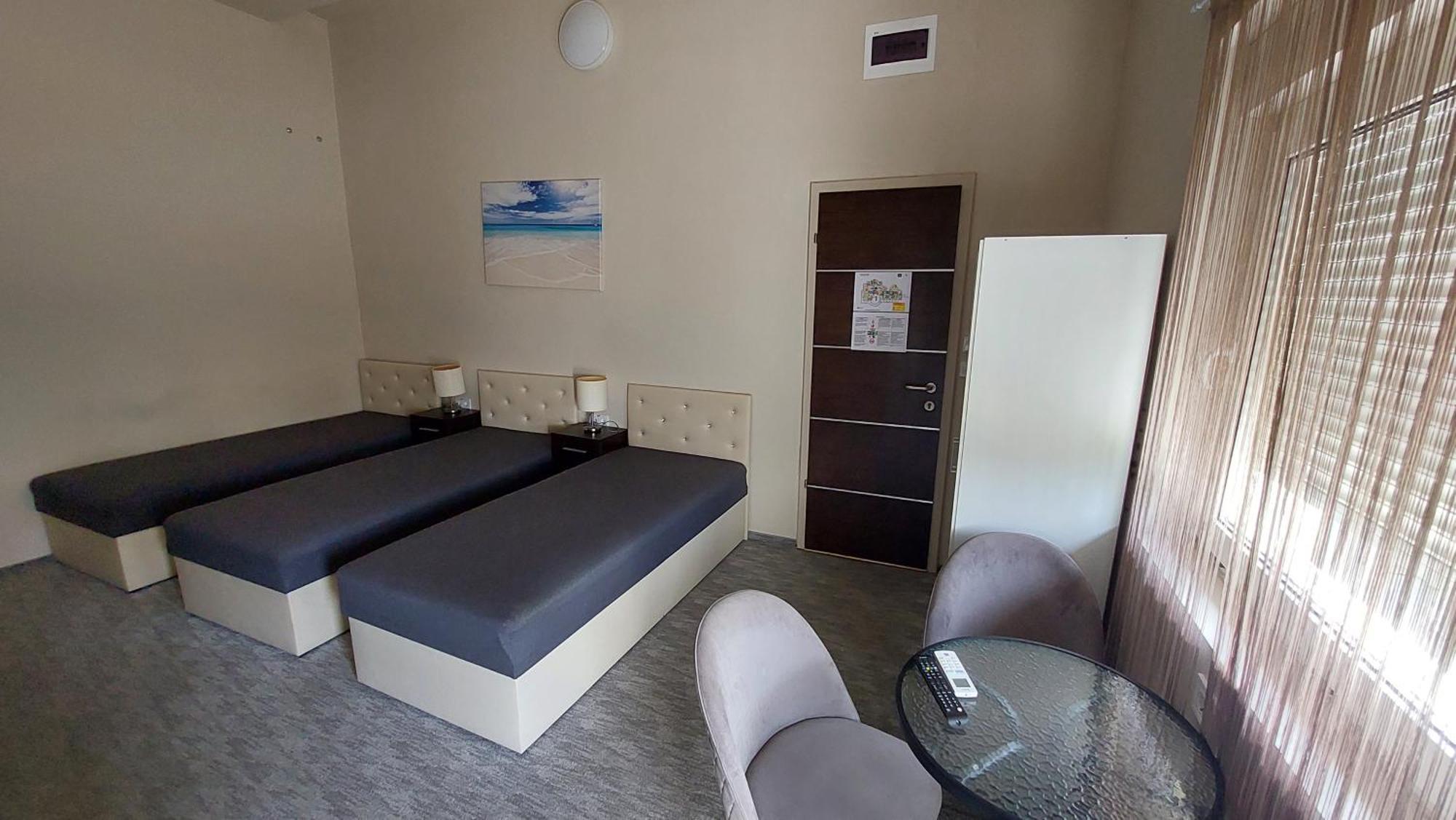 Kinizsi Udvar Apartmanház Balatonboglár Dış mekan fotoğraf